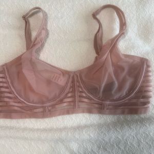 Victoria’s Secret unlined bra